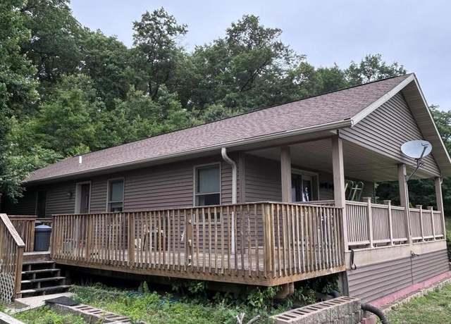 Property at 11855 Jaybee Ave, Sparta, WI 54656, 3 beds, 2 baths