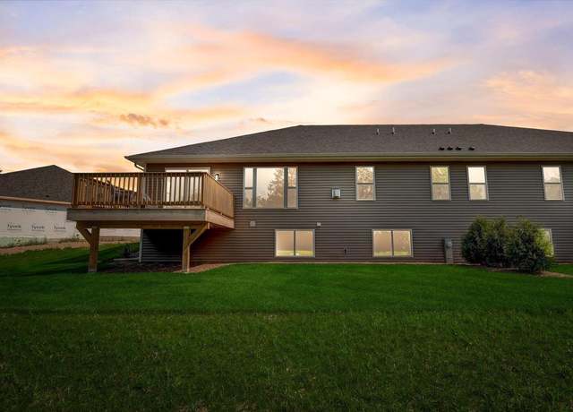 Property at 5240 Briarwood Cir, Racine, WI 53402, 2 beds, 2 baths