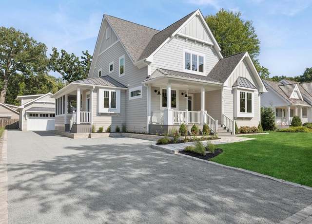 Property at N1524 Oak Shores St, Fontana, WI 53125, 4 beds, 4 baths