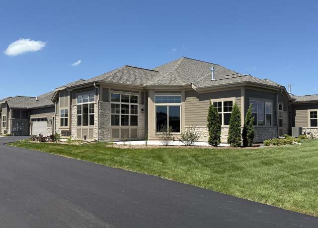 Property at 313 Standing Stone Dr Unit 23-61, Waukesha, WI 53189, 2 beds, 2 baths