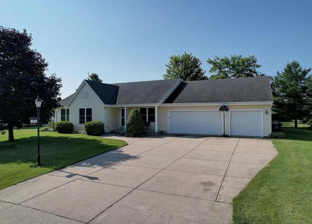 Property at 404 Pleasant St, Eagle, WI 53119, 3 beds, 3 baths