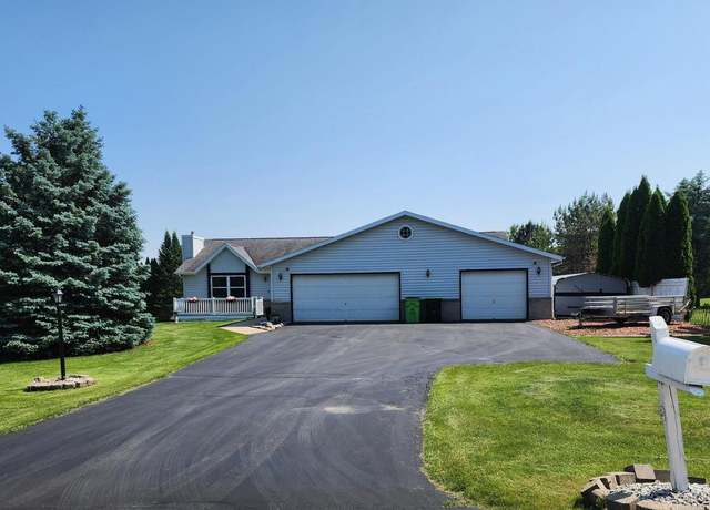 Property at 28835 Oak Hill Ln, Waterford, WI 53185, 3 beds, 2.5 baths