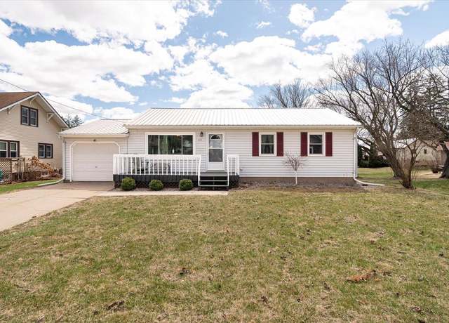 Property at 207 W Park St, Westby, WI 54667, 3 beds, 1 bath