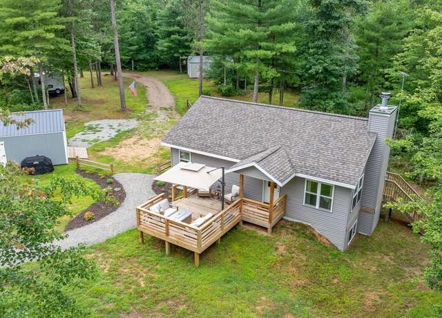 Property at 16457 Waboose Dr, Crivitz, WI 54114, 2 beds, 1 bath