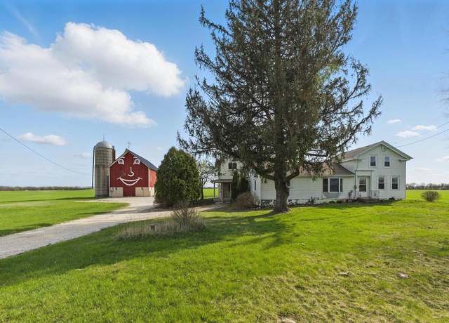 Property at 4801 Northwest Hwy, Waterford, WI 53185, 4 beds, 2.5 baths