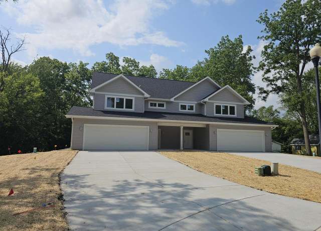 Property at 238 Russell Ct, Jefferson, WI 53549, 3 beds, 2.5 baths