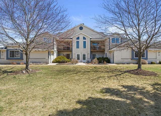 Property at W240N2550 E Parkway Meadow Cir #6, Pewaukee, WI 53072, 2 beds, 2 baths