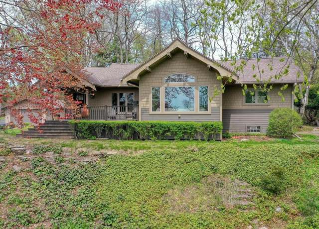 Property at N40W27836 Glacier Rd, Pewaukee, WI 53072, 2 beds, 1 bath