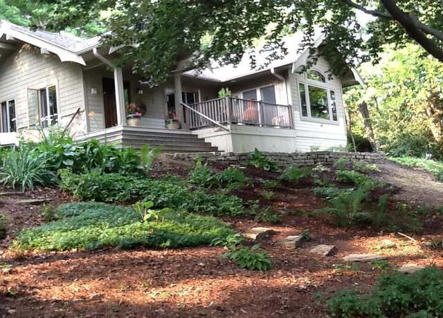 Property at N40W27836 Glacier Rd, Pewaukee, WI 53072, 2 beds, 1 bath