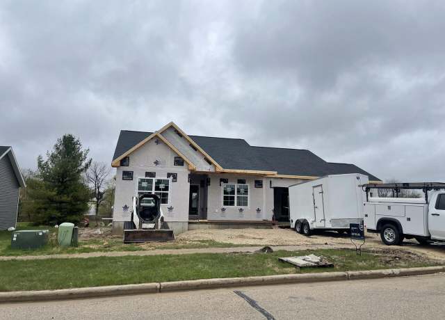 Property at 302 Riverside Ct, Theresa, WI 53091, 3 beds, 2 baths