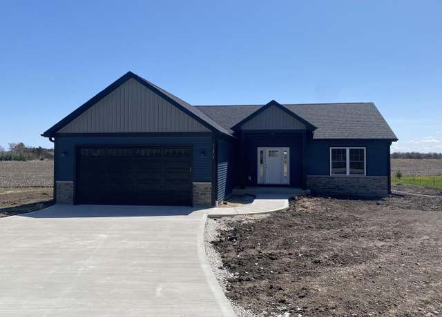 Property at 11213 Kraut Rd, Franksville, WI 53126, 3 beds, 2 baths
