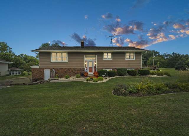 Property at 5426 353rd Ave, Burlington, WI 53105, 3 beds, 2 baths