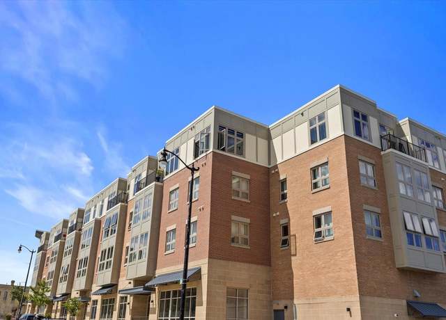 Property at 141 Main St #430, Racine, WI 53403, 1 bed, 1 bath