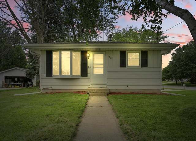 Property at 306 Elba St, Watertown, WI 53098, 3 beds, 1 bath