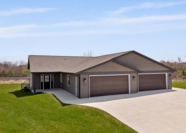 Property at 118 Sunrise Ct, Cedar Grove, WI 53013, 2 beds, 2 baths