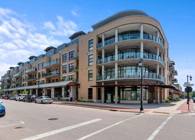 Property at 215 E Pleasant St #208, Oconomowoc, WI 53066, 2 beds, 2 baths