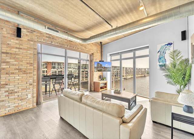 Property at 210 S Water St #420, Milwaukee, WI 53204, 2 beds, 2 baths