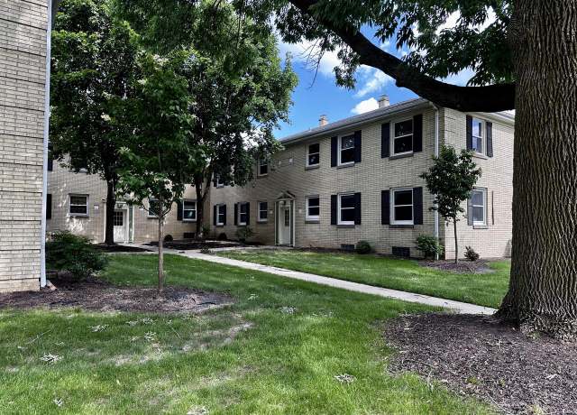 Property at 3456 N Dousman St Unit D, Milwaukee, WI 53212, 2 beds, 1 bath