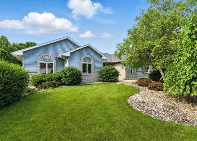 Property at 461 E Clancy St, Jefferson, WI 53549, 3 beds, 3 baths