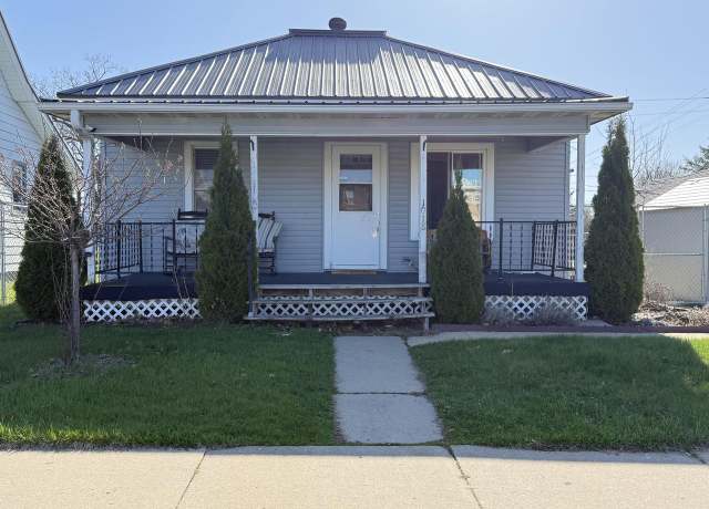 Property at 1018 Kilbourn Ave, Tomah, WI 54660, 3 beds, 1 bath