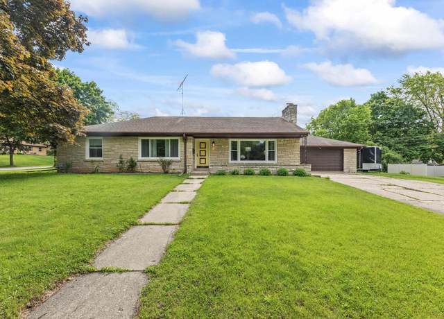 Property at 519 S Charles St, Waukesha, WI 53186, 3 beds, 2 baths