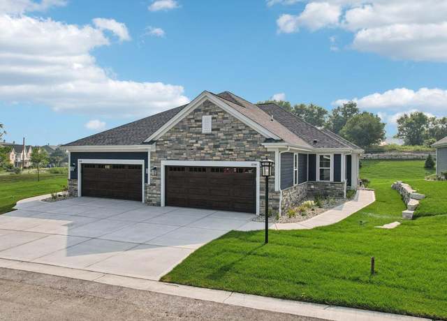 Property at 2125 Bluestem Dr #0102, Waukesha, WI 53189, 2 beds, 2 baths