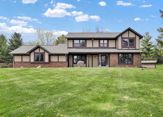 Property at S74W20710 Field Dr, Muskego, WI 53150, 4 beds, 2.5 baths