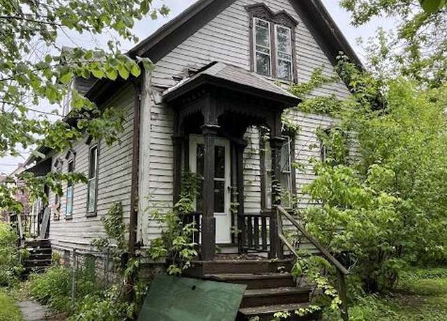 Property at 2635 N 6th St, Milwaukee, WI 53212, 3 beds, 2 baths