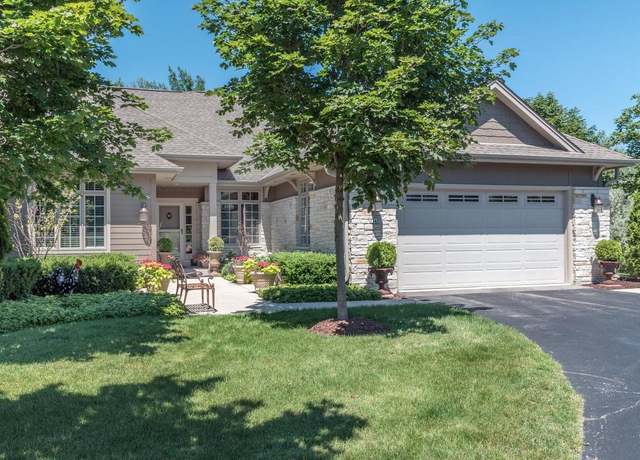 Property at 7342 W Heron Pond Dr, Mequon, WI 53092, 3 beds, 3.5 baths