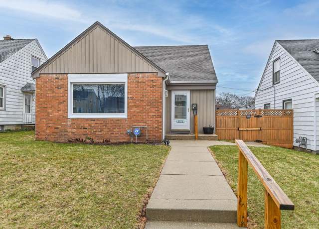 Property at 3722 S 16th St, Milwaukee, WI 53221, 3 beds, 2 baths