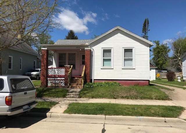 Property at 1826 N Wisconsin St, Racine, WI 53402, 2 beds, 1 bath