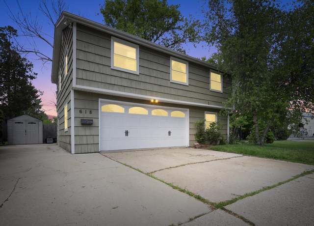 Property at 618 W 2nd St, Oconomowoc, WI 53066, 2 beds, 1 bath