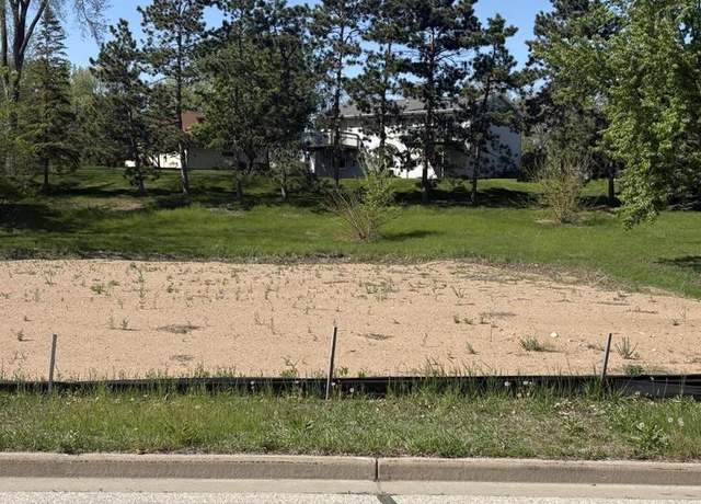 Property at Lot 4 Pearl St, Onalaska, WI 54650