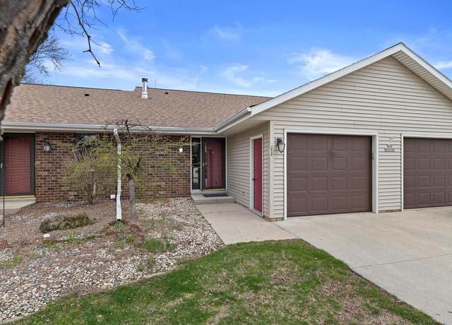 Property at N49W36150 Nottingham Ln #11, Oconomowoc, WI 53066, 3 beds, 2 baths