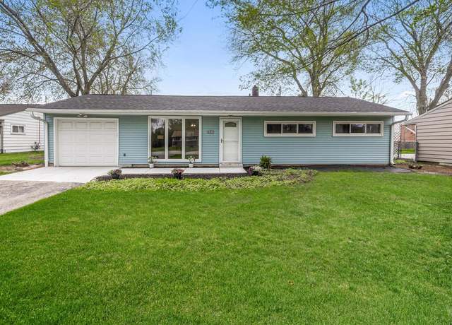 Property at 357 W Sugar Ln, Glendale, WI 53217, 3 beds, 1 bath