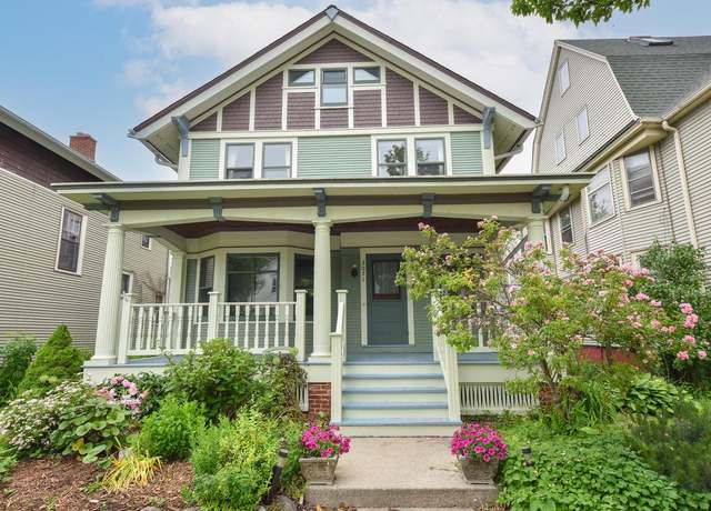 Property at 3071 N Newhall St, Milwaukee, WI 53211, 3 beds, 1.5 baths