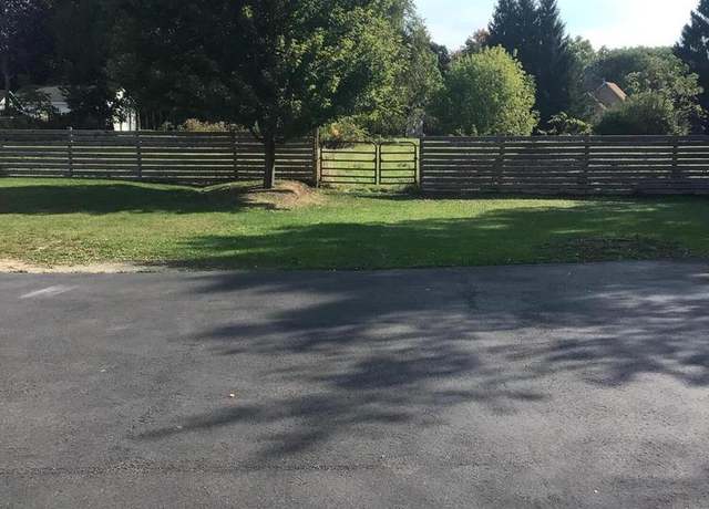 Property at W61N394 Washington Ave, Cedarburg, WI 53012