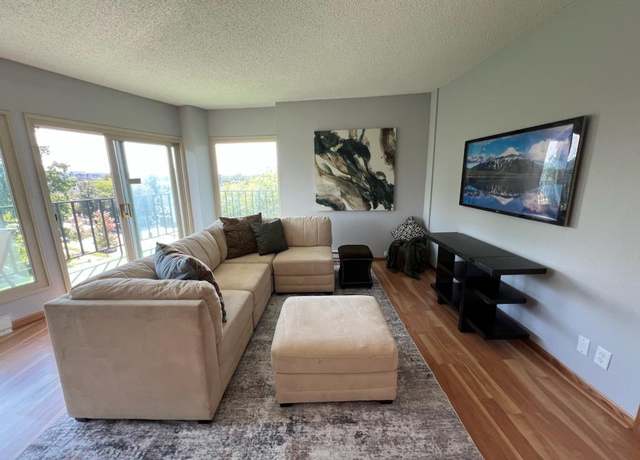 Property at 333 N Lake Rd #507, Oconomowoc, WI 53066, 2 beds, 2 baths