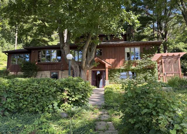 Property at W5750 County Rd Os, Onalaska, WI 54650, 4 beds, 3 baths