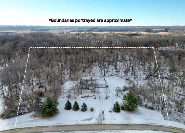 Property at 21269 Flaghill Ave, Tomah, WI 54660, 2 beds, 3 baths