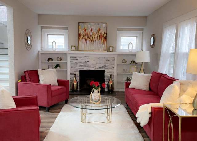 Property at 2439 N 48th St, Milwaukee, WI 53210, 4 beds, 2 baths
