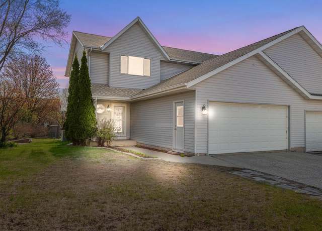 Property at 1103 Autumn Dr, West Bend, WI 53090, 4 beds, 3.5 baths