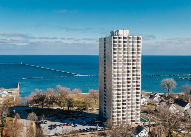 Property at 2525 S Shore Dr Unit 6B, Milwaukee, WI 53207, 1 bed, 1 bath
