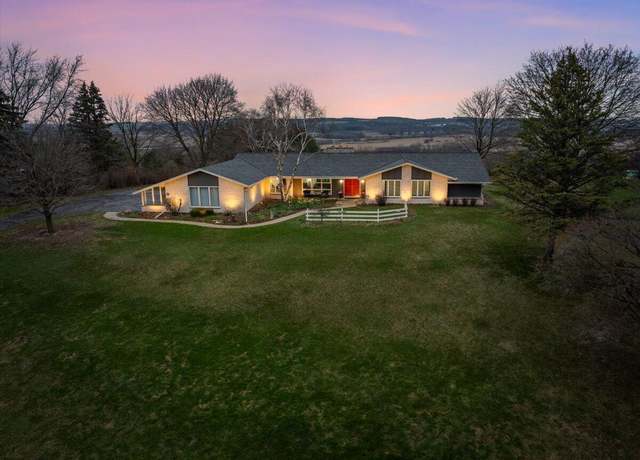 Property at S32W27650 Dale View Dr, Waukesha, WI 53189, 4 beds, 3 baths