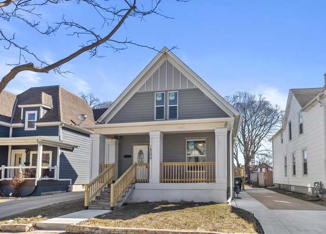 Property at 1749 Franklin St, Racine, WI 53403, 5 beds, 1.5 baths
