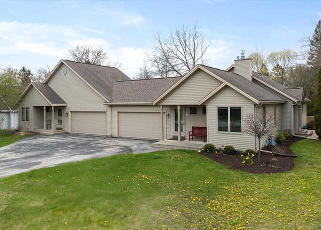 Property at W68N159 Evergreen Blvd, Cedarburg, WI 53012, 2 beds, 2 baths
