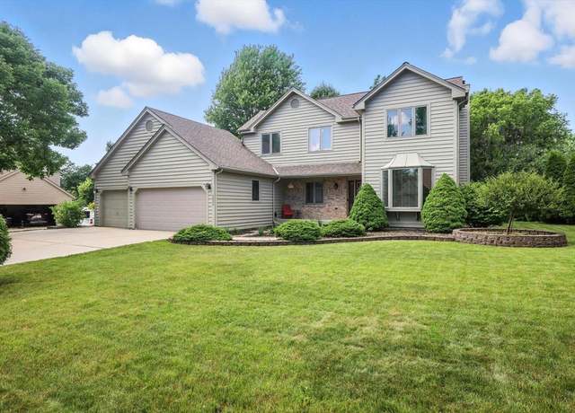 Property at 2824 Burton Dr, Waukesha, WI 53188, 4 beds, 2.5 baths