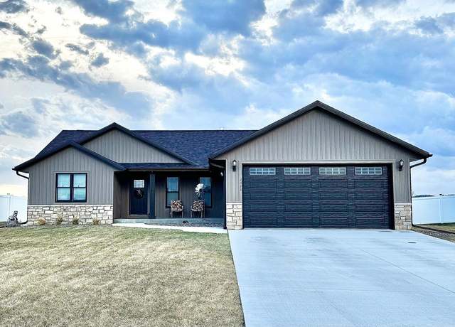 Property at 2388 Hanson Place West Pl, Sparta, WI 54656, 5 beds, 3 baths