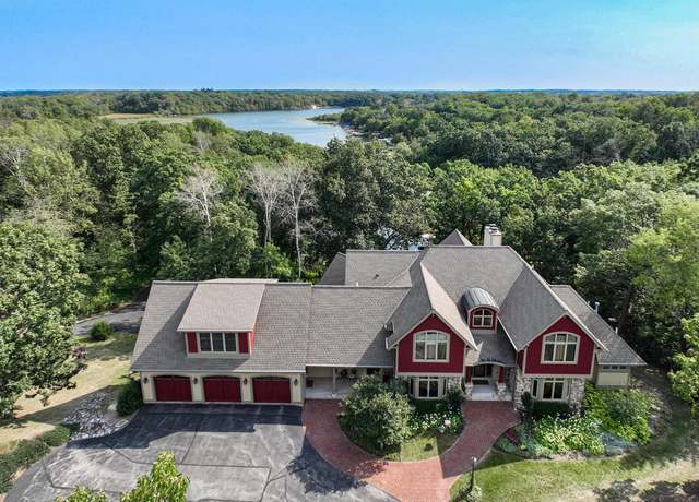 Property at W1969 Itsa Little Rd, Mukwonago, WI 53149, 6 beds, 5.5 baths