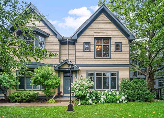 Property at 2305 E Stratford Ct, Shorewood, WI 53211, 3 beds, 3.5 baths